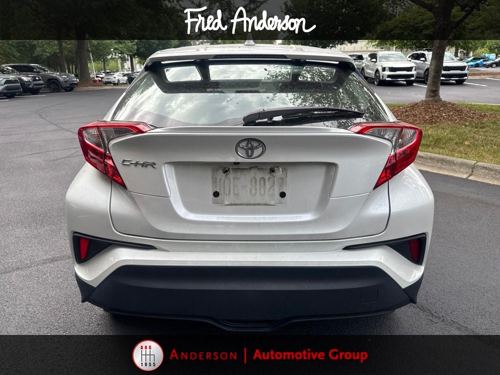 2022 Toyota C-HR XLE