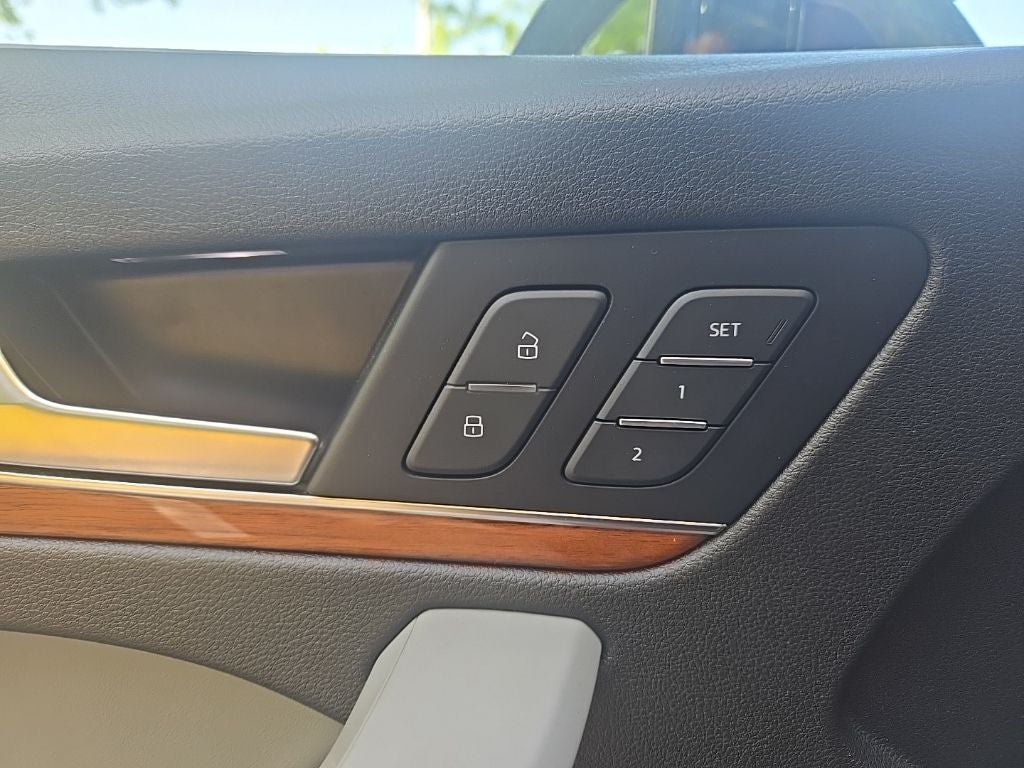 2021 Audi Q5 45 Prestige quattro