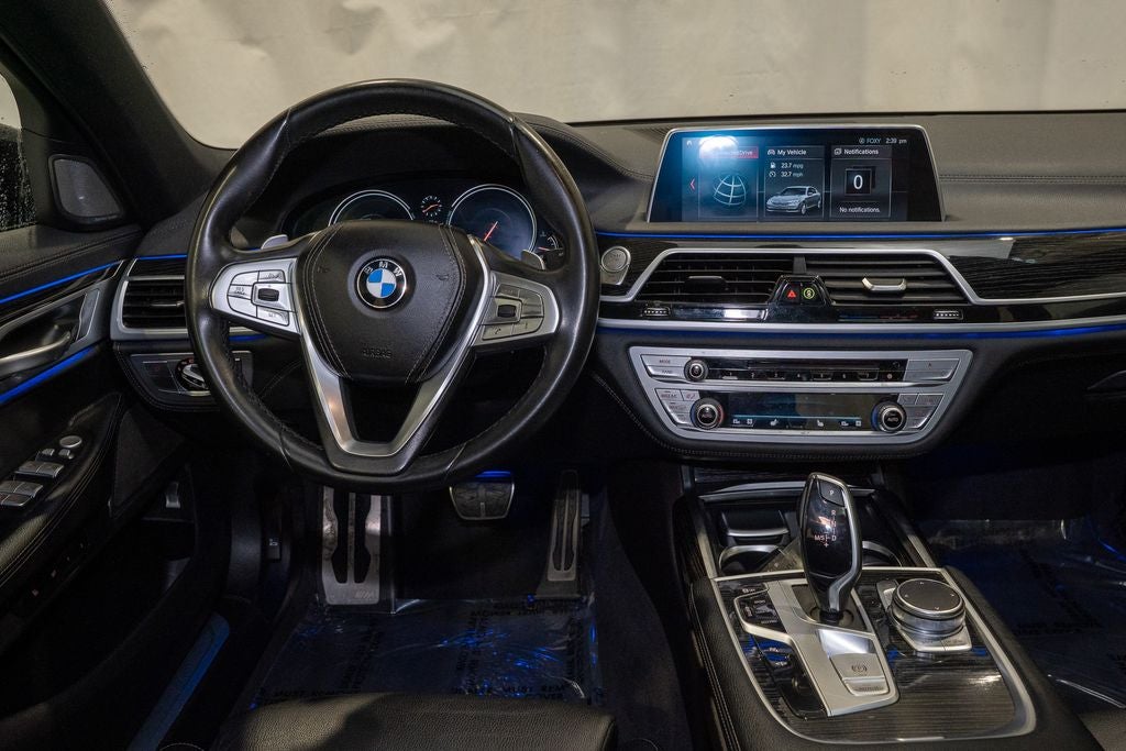2019 BMW 7 Series 740i