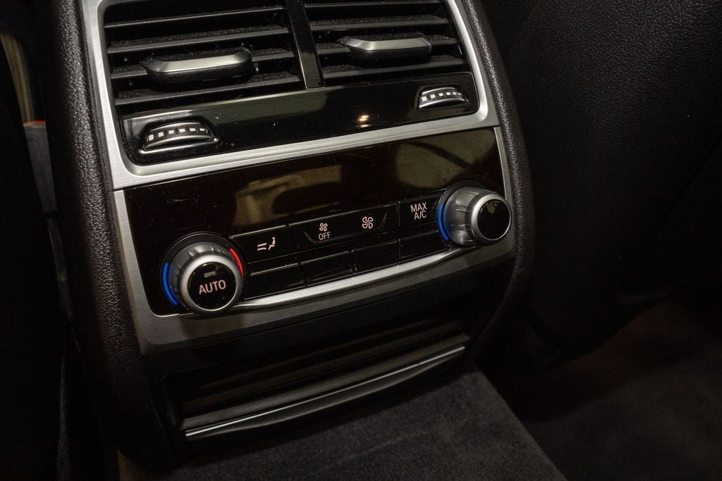 2019 BMW 7 Series 740i