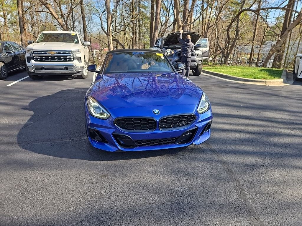 2025 BMW Z4 sDrive M40i