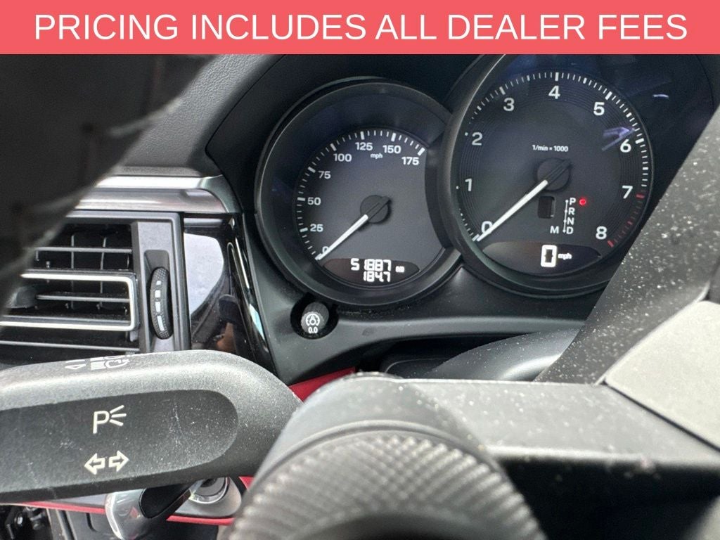 2023 Porsche Macan T