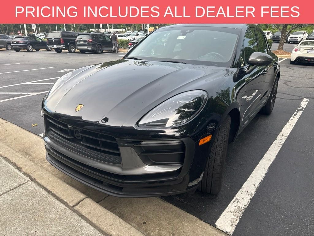 2023 Porsche Macan T
