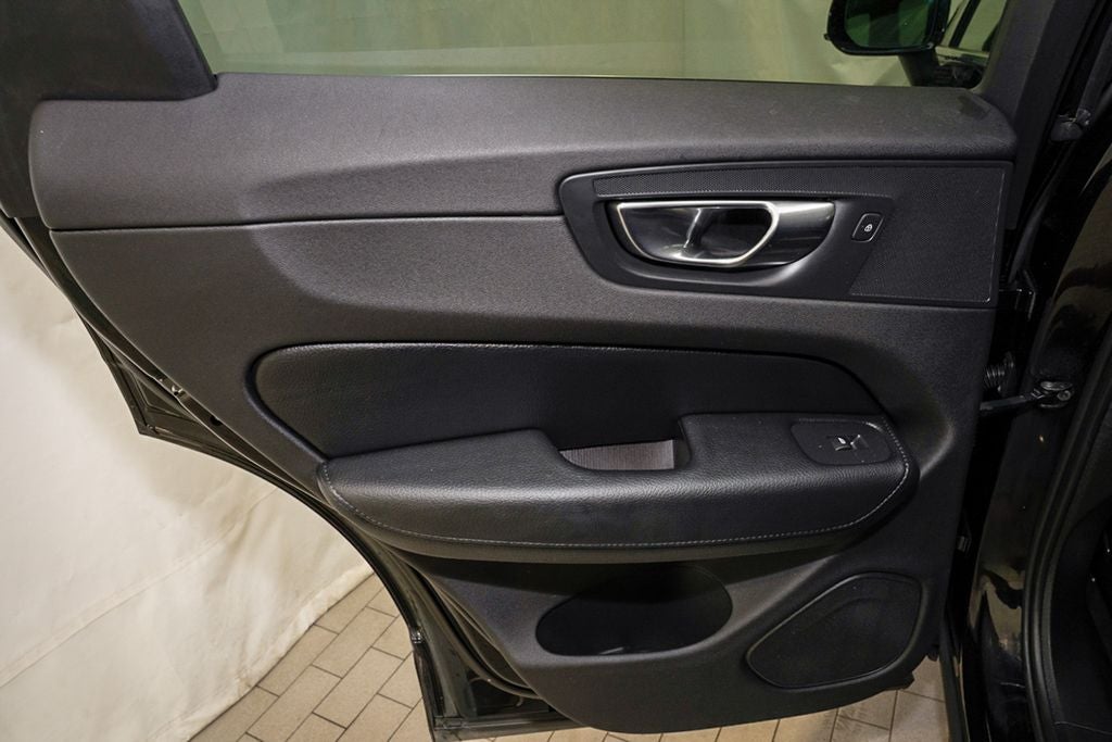 2018 Volvo XC60 T5 Momentum