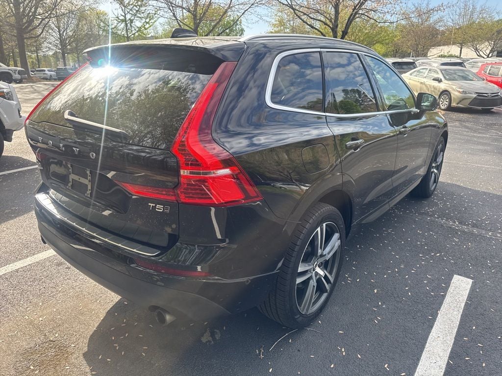 2018 Volvo XC60 T5 Momentum