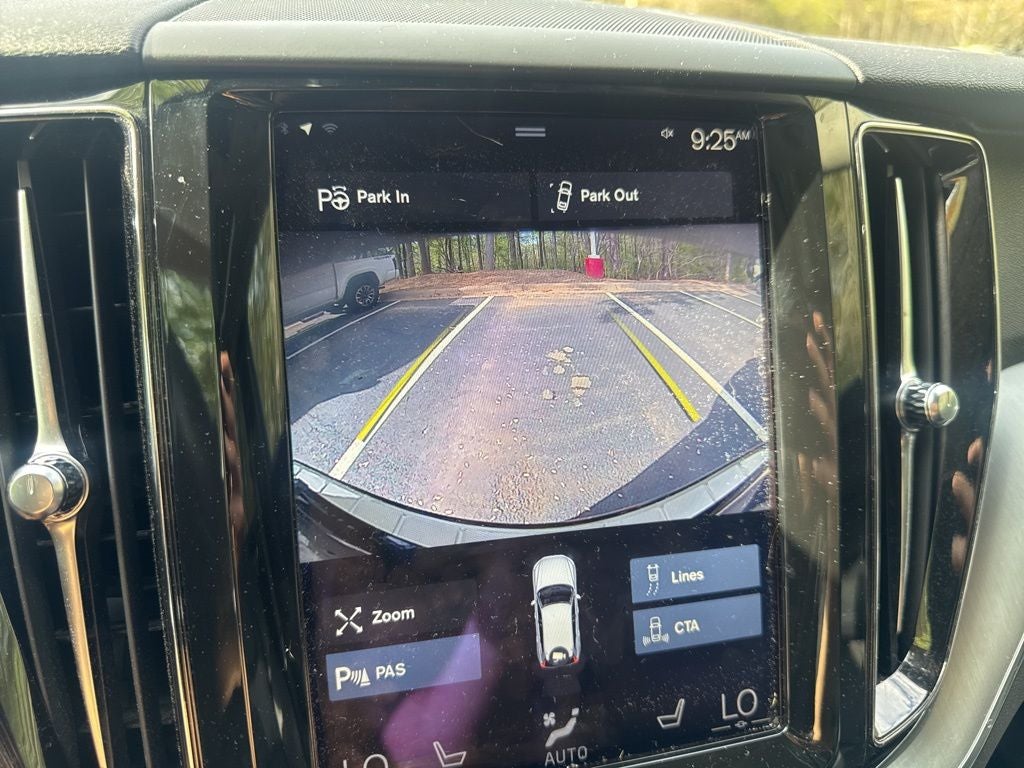 2018 Volvo XC60 T5 Momentum