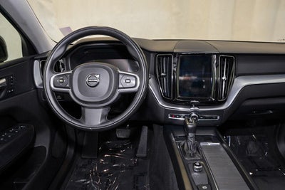 2018 Volvo XC60 T5 Momentum
