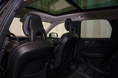 2018 Volvo XC60 T5 Momentum