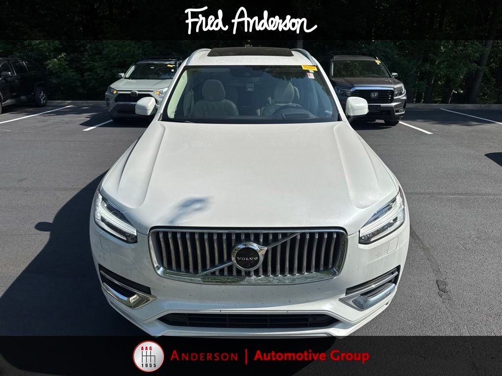 2022 Volvo XC90 T6 Inscription