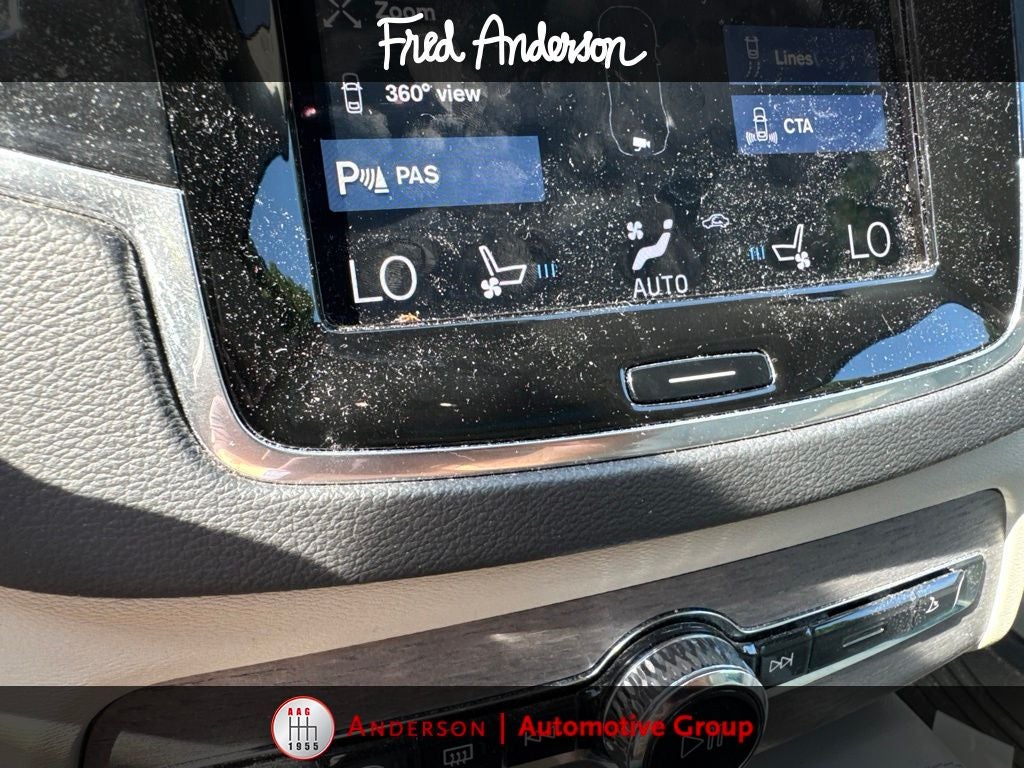 2022 Volvo XC90 T6 Inscription