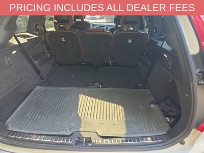 2020 Volvo XC90 T6 Momentum