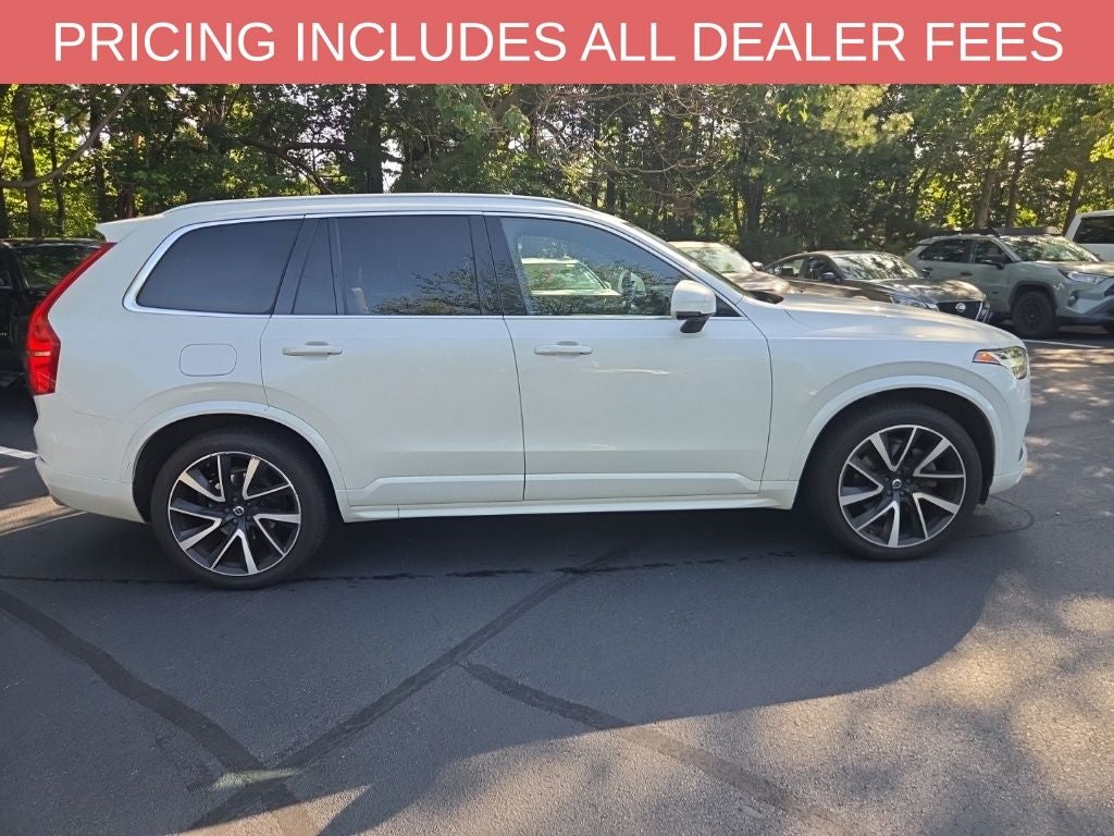 2020 Volvo XC90 T6 Momentum