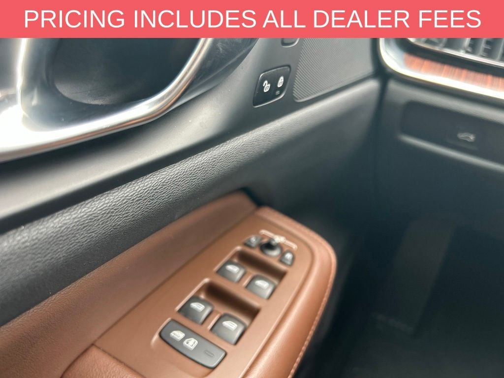 2025 Volvo V60 Cross Country B5 Plus