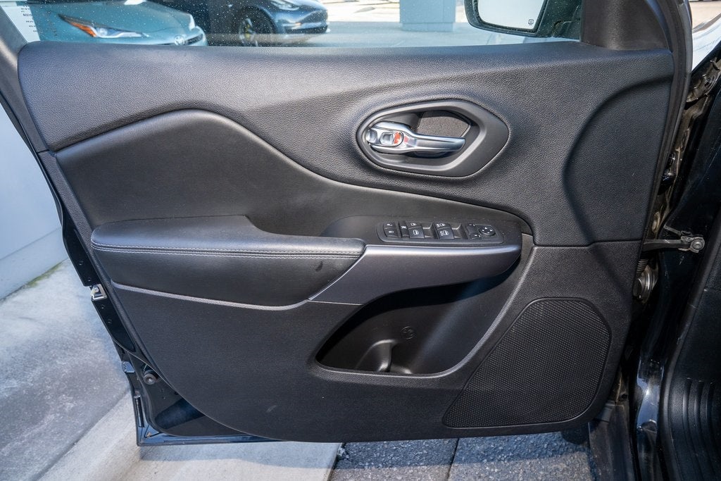 2020 Jeep Cherokee Latitude