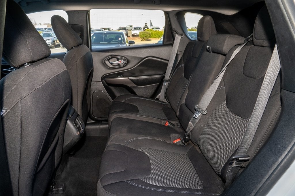 2020 Jeep Cherokee Latitude