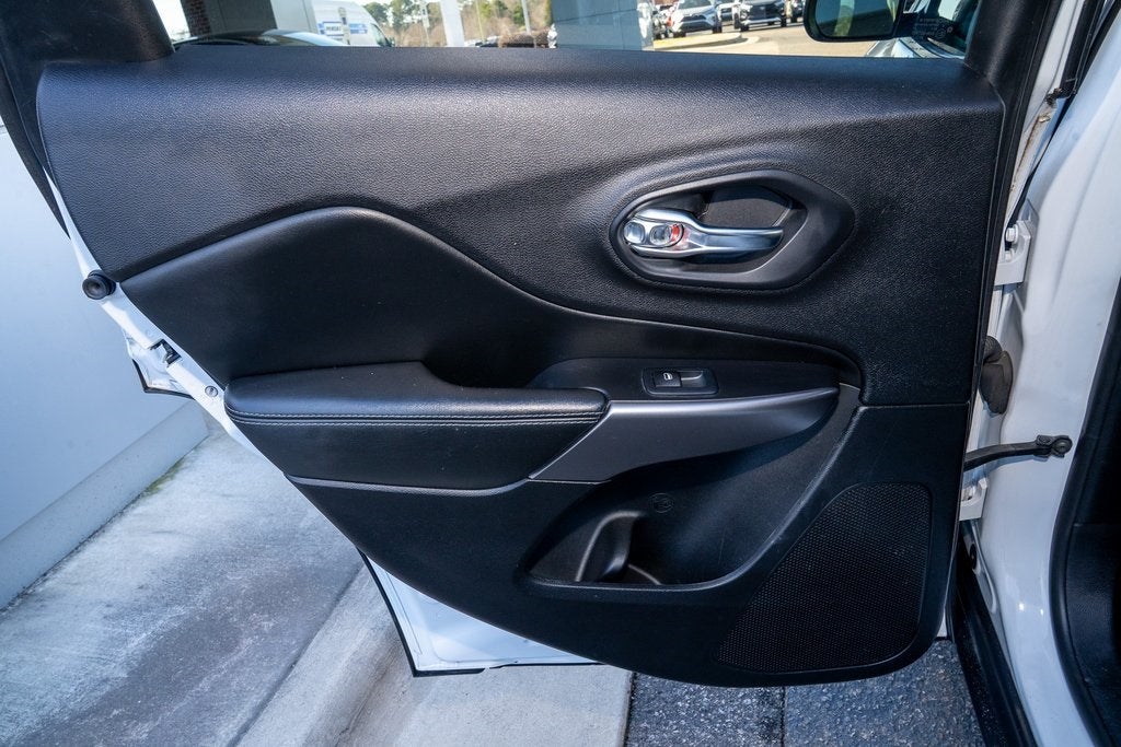 2020 Jeep Cherokee Latitude