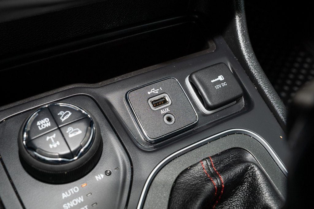 2022 Jeep Cherokee Trailhawk