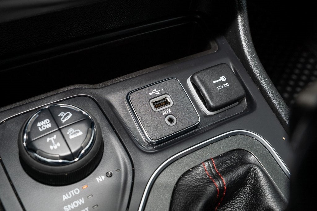 2022 Jeep Cherokee Trailhawk