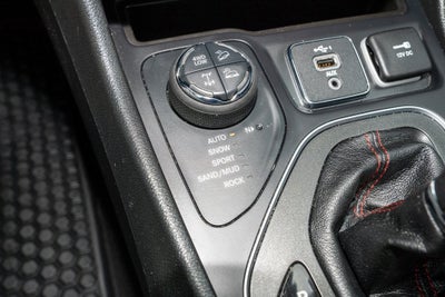 2022 Jeep Cherokee Trailhawk