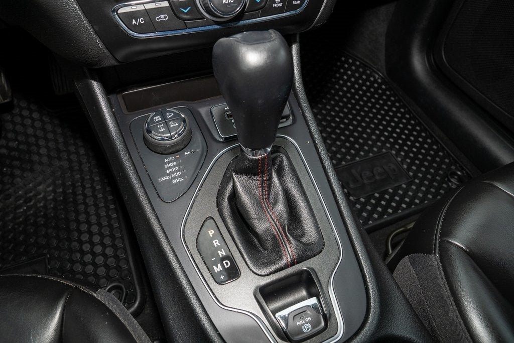 2022 Jeep Cherokee Trailhawk