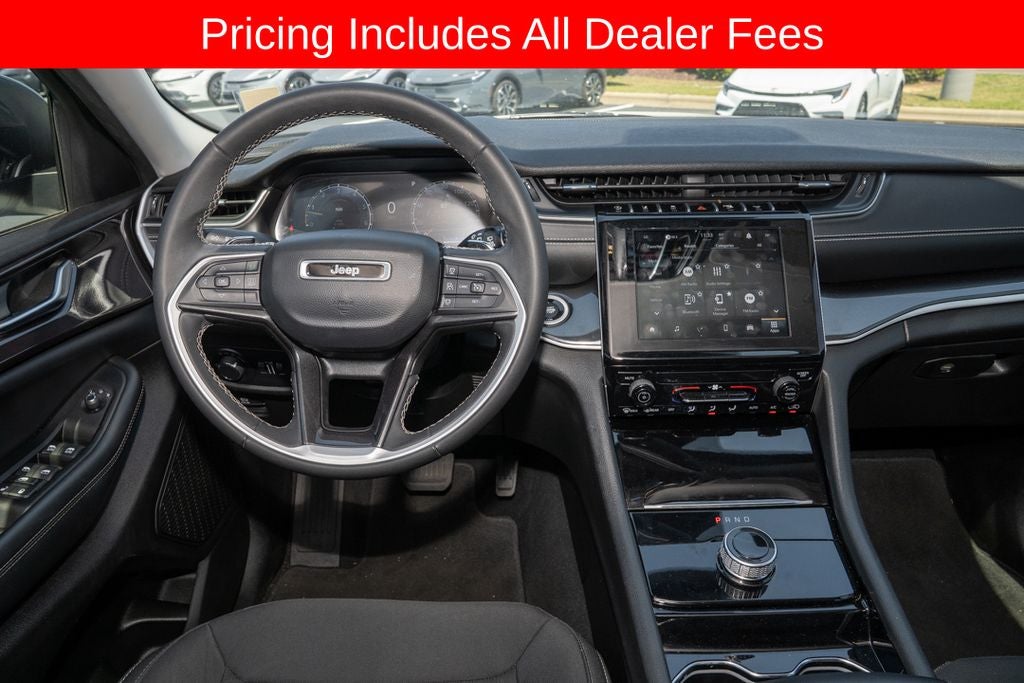 2023 Jeep Grand Cherokee L Laredo