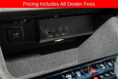 2024 Jeep Wagoneer Base
