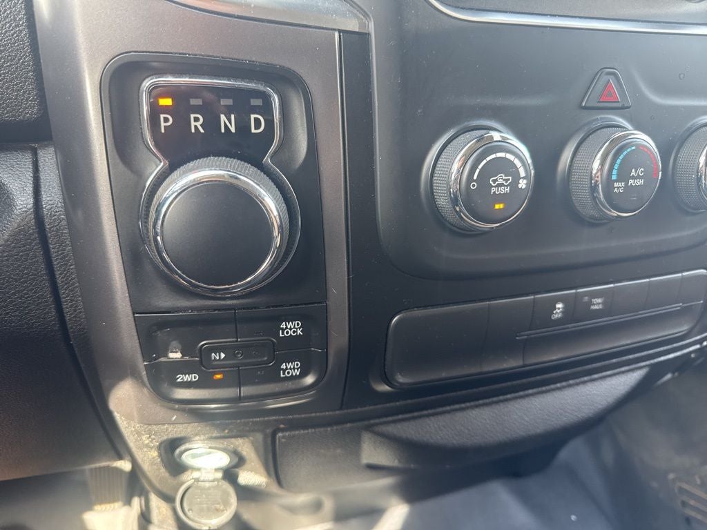 2021 RAM 1500 Classic SLT