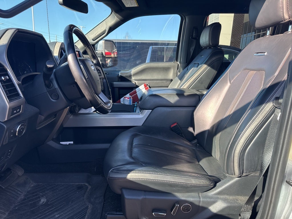 2022 Ford F-350SD Platinum