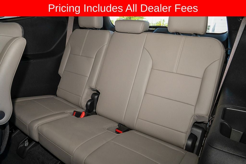 2024 GMC Acadia Elevation