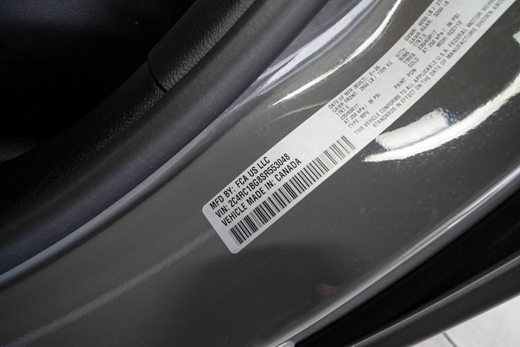 2025 Chrysler Pacifica Select