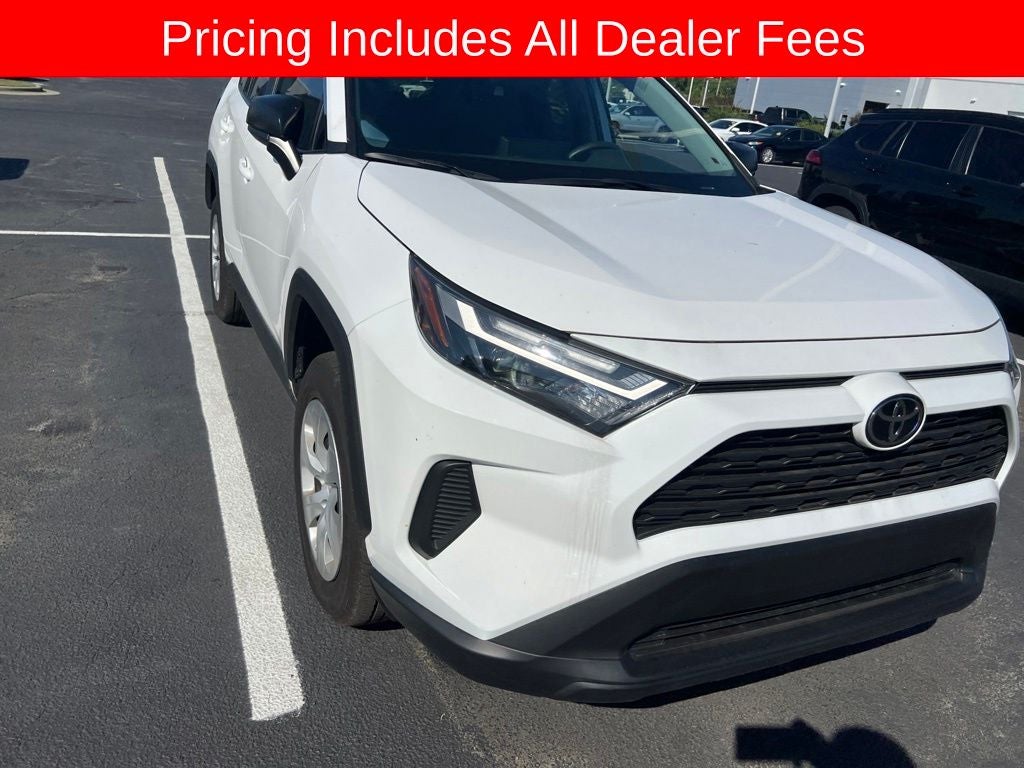 2025 Toyota RAV4 LE