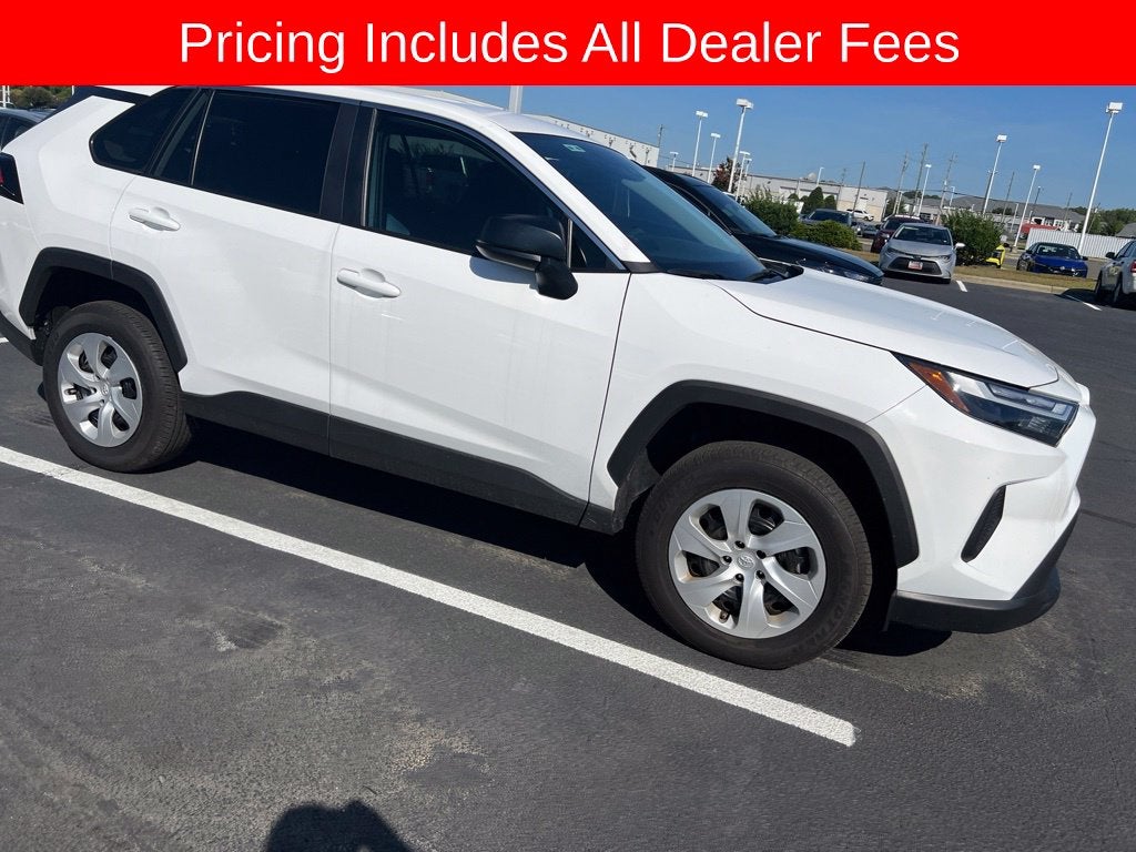 2025 Toyota RAV4 LE