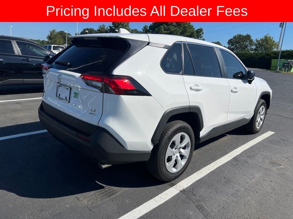 2025 Toyota RAV4 LE