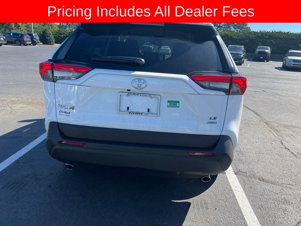 2025 Toyota RAV4 LE