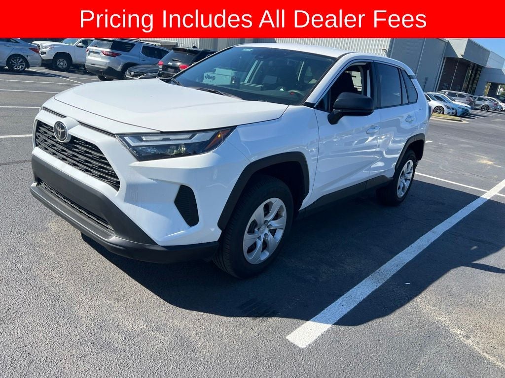 2025 Toyota RAV4 LE