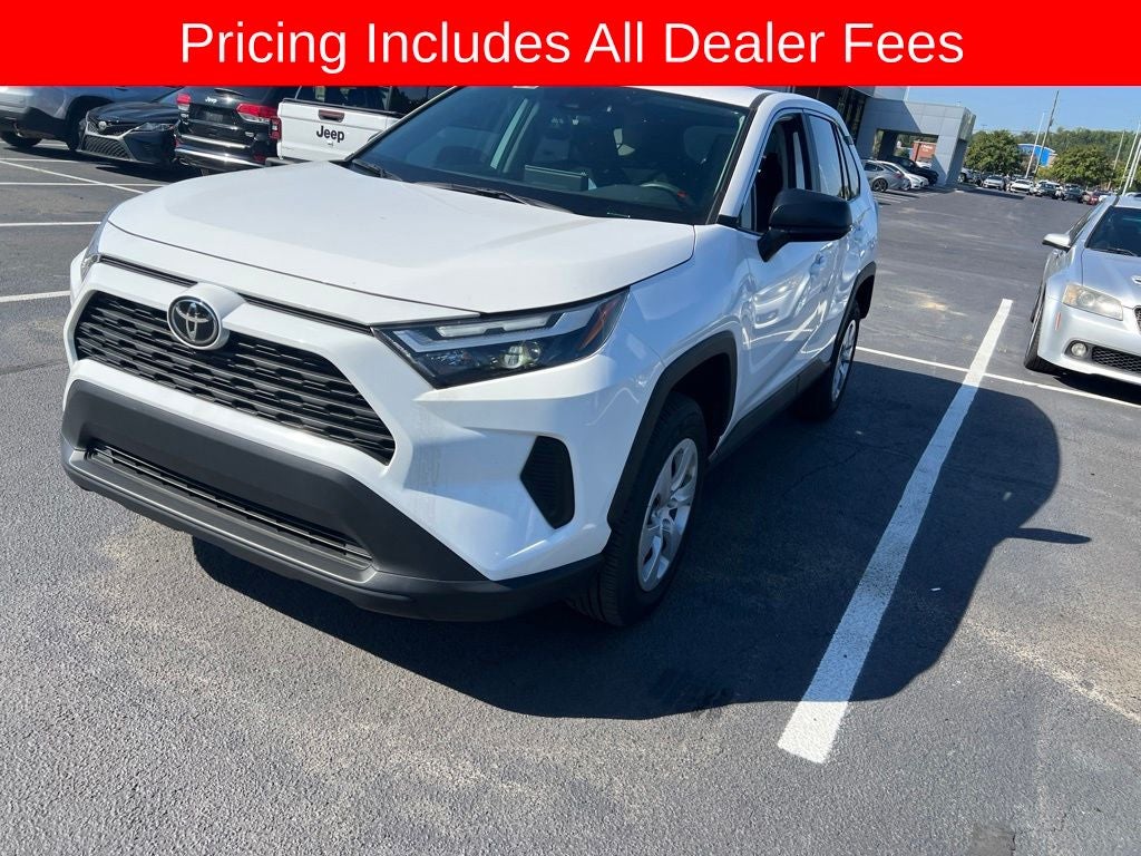 2025 Toyota RAV4 LE