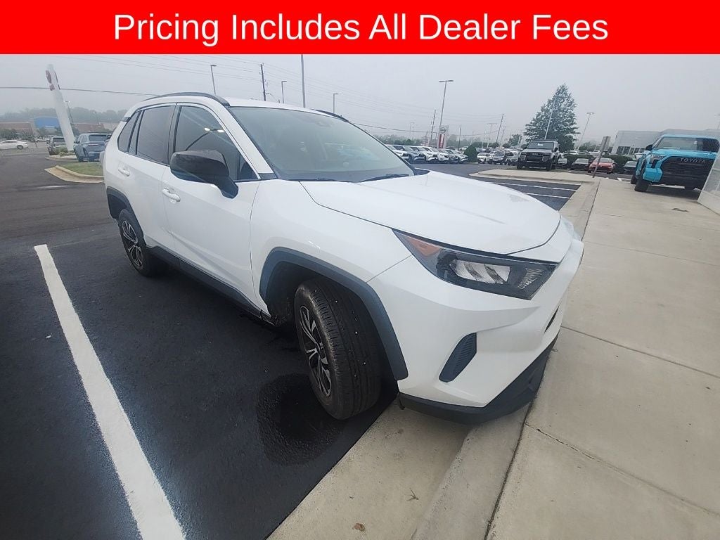 2021 Toyota RAV4 LE