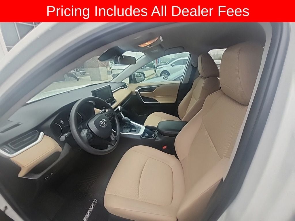 2021 Toyota RAV4 LE