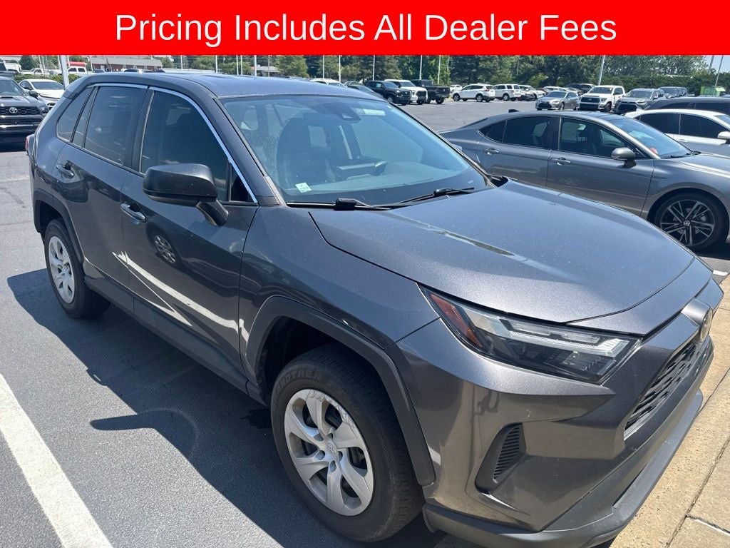 2024 Toyota RAV4 LE