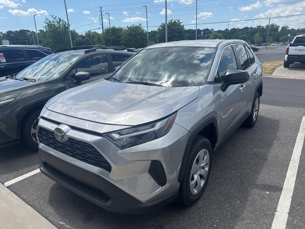 2024 Toyota RAV4 LE