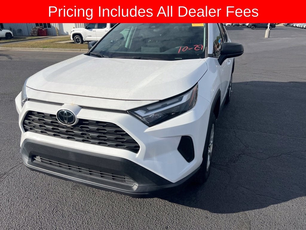 2023 Toyota RAV4 LE