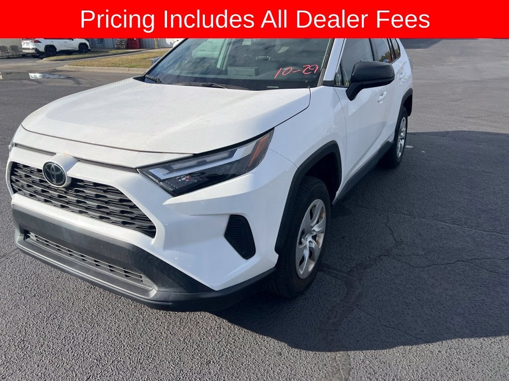 2023 Toyota RAV4 LE