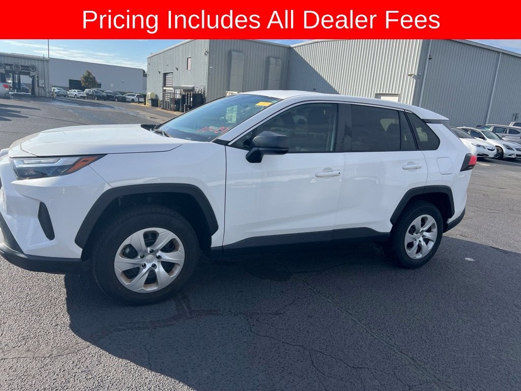 2023 Toyota RAV4 LE
