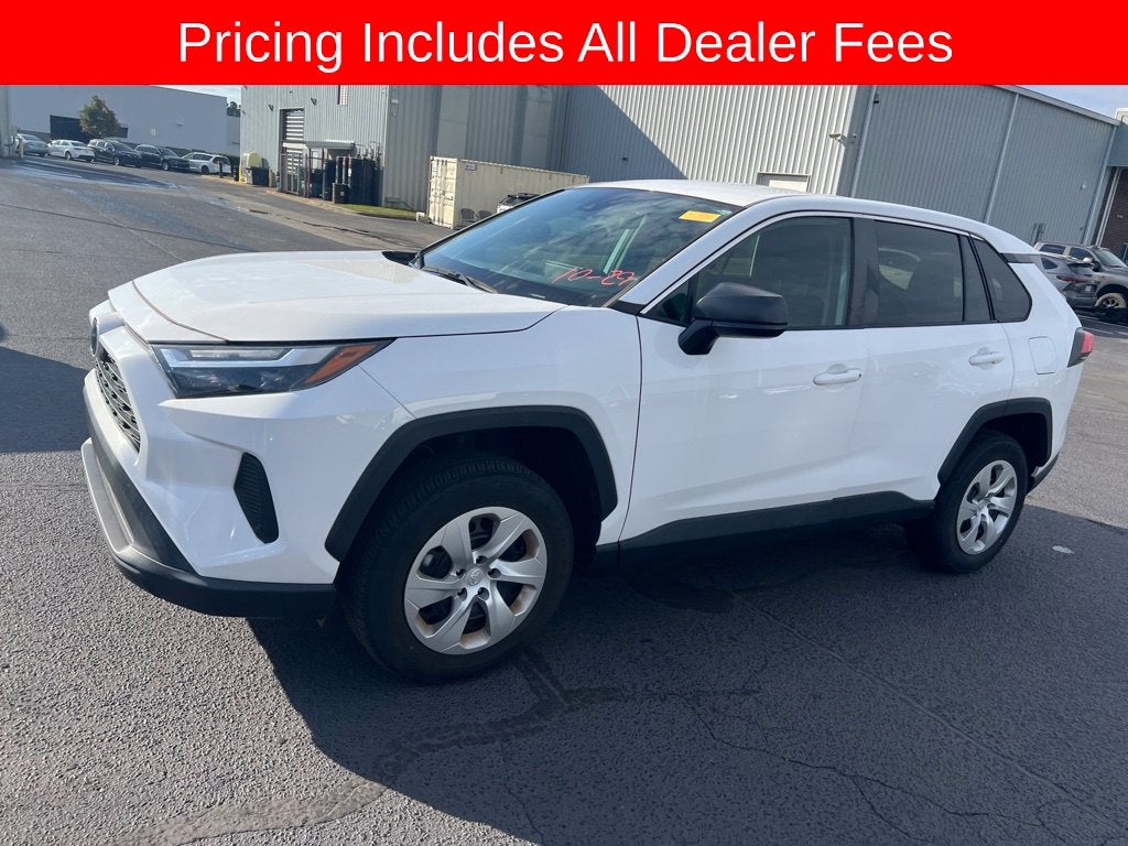 2023 Toyota RAV4 LE