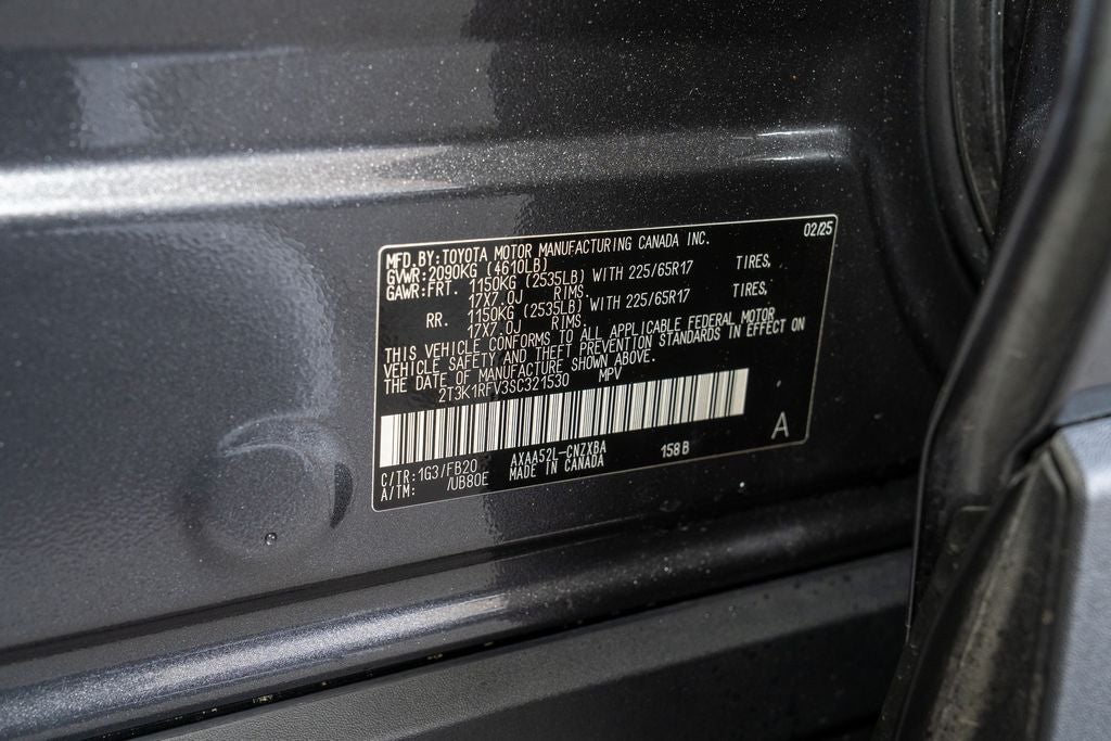 2025 Toyota RAV4 LE