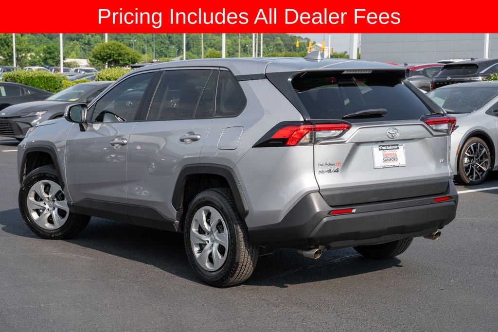 2022 Toyota RAV4 LE