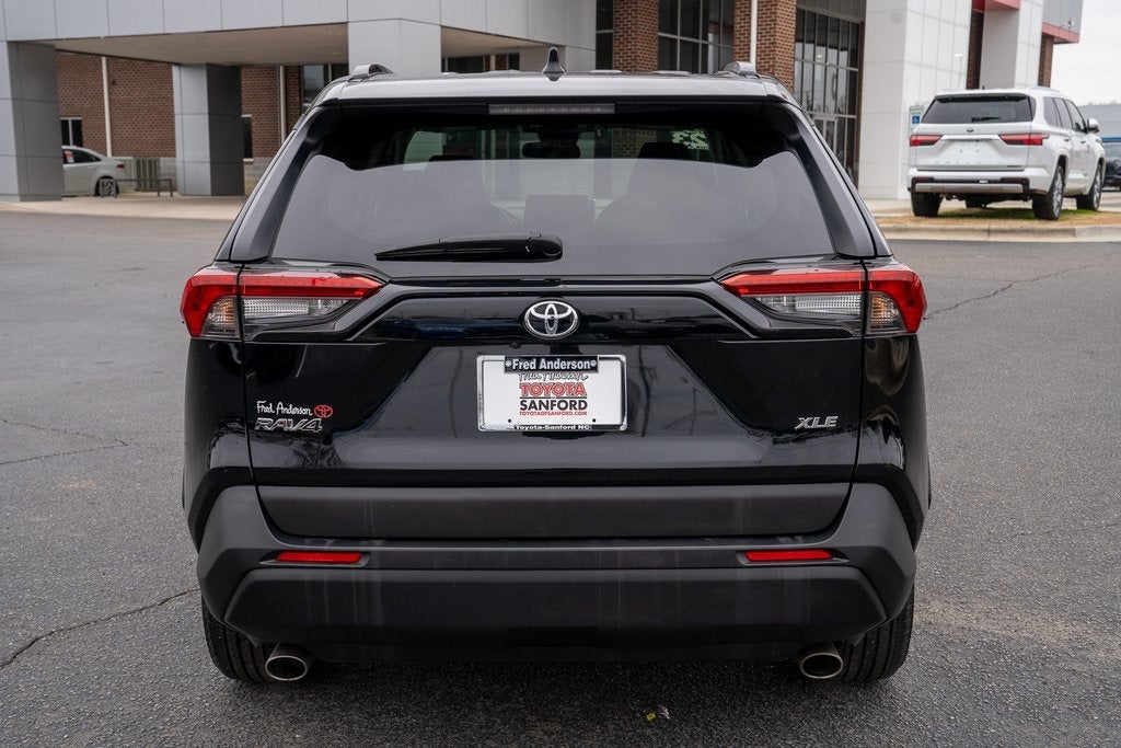 2023 Toyota RAV4 XLE