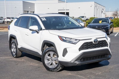 2024 Toyota RAV4 XLE