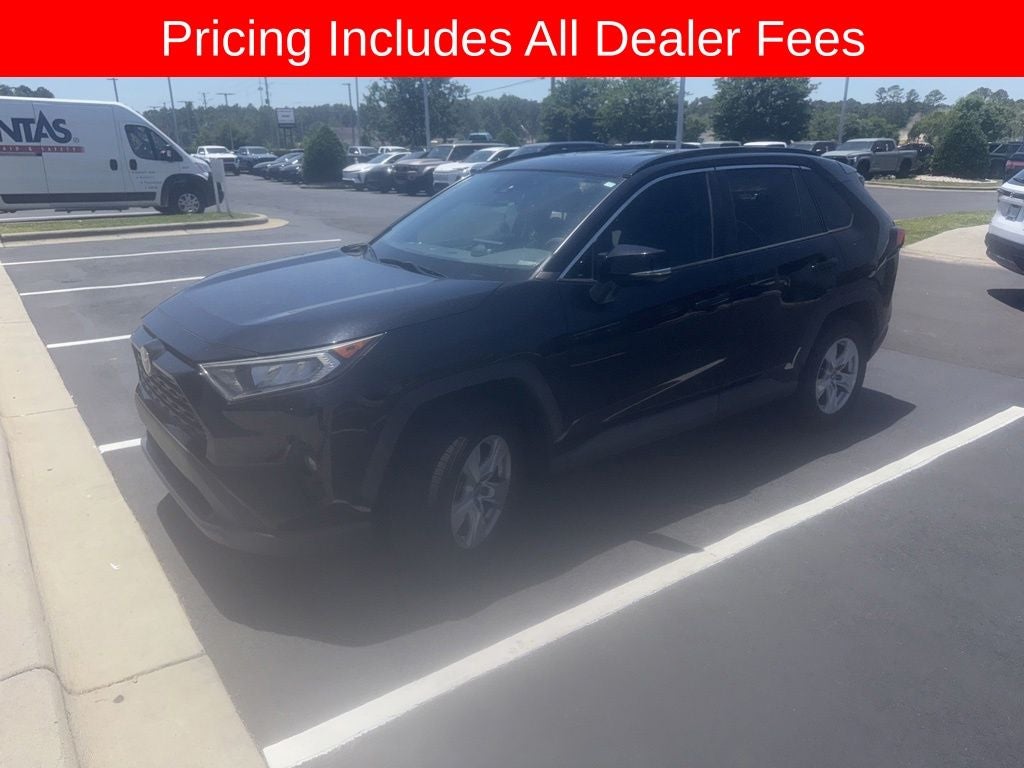 2020 Toyota RAV4 XLE