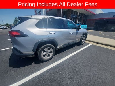 2023 Toyota RAV4 XLE